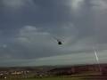 Bell 47G am Tiefflug