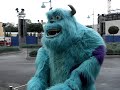 Sulley dancing alone in Disneyland Paris