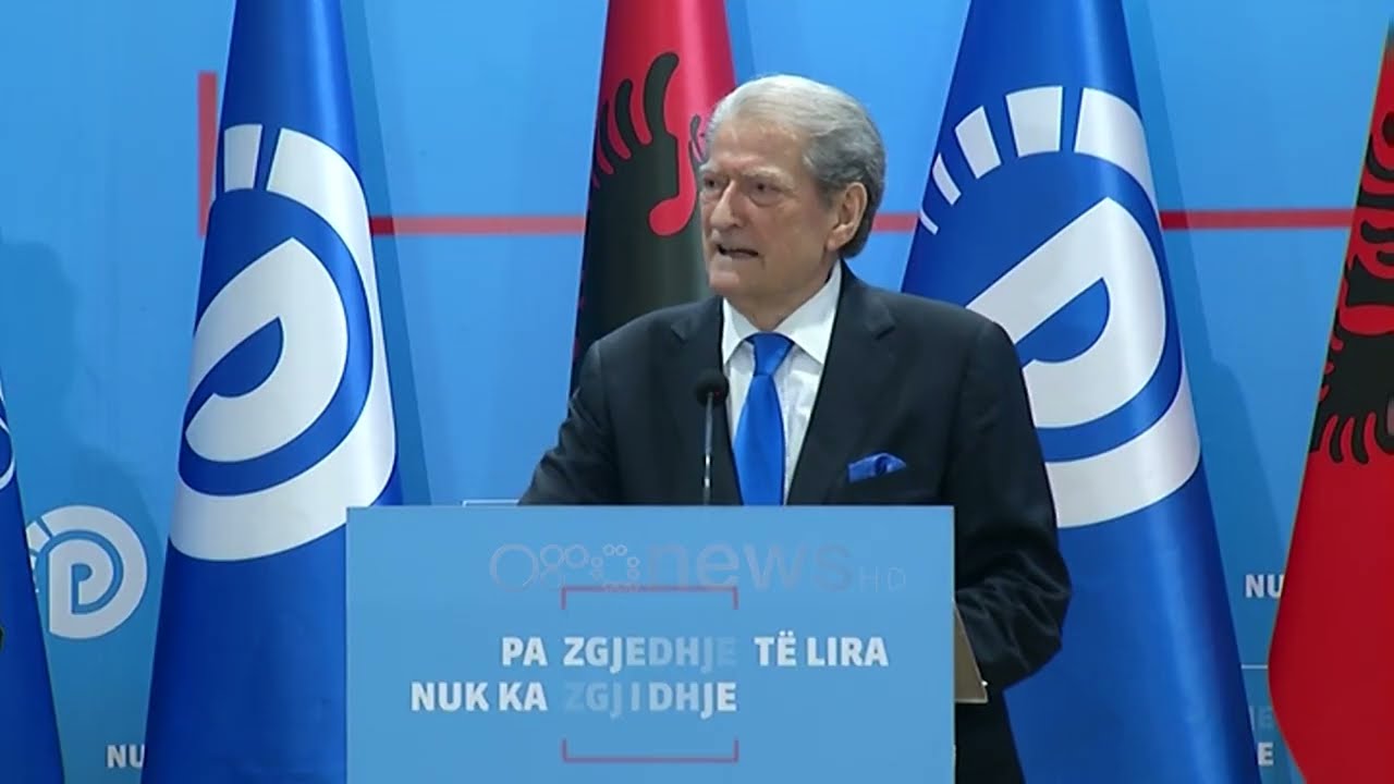 Sali Berisha rizgjidhet kryetar i Partisë Demokratike me 95% të votave
