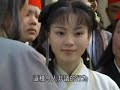 观音传奇在中国唐朝的时候，菩萨在陕右金滩上，示现一个卖鱼妇的女相。这个卖鱼妇，长得很漂亮，每天早上，提着一只鱼篮，在某村庄卖鱼。 村庄上的青年，见其年轻貌美，就不断的向她追求。每个青年男子，都希望获得她，做为自己配偶。由于追求的人多，使得卖鱼妇无法应 付，于是想出一个办法，对村庄上的青年男子说：你们这么多人，我只一个女身，当然不能满足你们每个人的心愿，现在提出一个不十分 难的条件，你们谁做到了，我就许配于谁，谁也不要妄追。青年男子迫不急待的问：什么条件？买鱼妇回答说：佛教里有本经，叫做普门品，你们有谁在三天内读熟，我就嫁给谁。大家一想这很简 单，结果，在三天内背诵普门品的，有四十人。卖鱼妇又说：我仍只是一身，你们还有这么多人，怎能决定嫁给谁？告诉诸位，佛教还有 一部经，叫金刚经，经文比普门品长些，你们有谁在五天内背诵，我就嫁给谁。大家在爱力支持下，到了五天期满背诵金刚经的，仍有十 人之多，结果问题还是不得解决。于是卖鱼妇再对这些人说：佛教有部大乘妙法莲华经，你们有谁在七天内背诵，我就嫁给谁，诸位想想 ：法华经有七卷二十八品这么多，要在七天内背诵，实在是不容易的，所以结果只有一个姓马的青年背诵。卖鱼妇为了实践自己的诺言，当然就嫁给了姓马的。姓马的内心欢喜自不用说，别人亦对他得到这么一个如花似玉的美女为妇而高兴。可 是到了洞房花烛夜，在贺客狂欢散去以后女的忽然肚痛而死！不用说，这时最悲伤的，无过那位马姓少年，因他用尽心机，才得到这样一 位美女，而今竟然成为一场空，怎不悲痛欲绝？可是人死不能复生，悲痛又有什么用？只好依照一般俗礼，将死者送去安葬，除此还有什 么其他办法。说来真正奇怪灵柩送至半途，忽然遇到一位老僧，老僧对那位姓马的青年说：听说昨日你才举行结婚大礼，怎么今天又在举行葬仪？马姓 青年哭丧着脸回答说：这是我最爱的美女，用了好大的心机，才能得她为妻，不意一个活泼泼的美女，转瞬之间就成了一个无知的死尸， 叫我怎不痛心？老僧看他悲伤的样子，于是就开示他说：你们年轻人，就知谈情说爱，而不知道求真理。当知昨日你所娶的美女！并不是 世间一般女子，而是观音菩萨示现来度化你们的。因为悲心深重的观世音菩萨，知道你们村庄老幼，不晓得信奉三宝，特方便示现女身， 来给予你们化度，假定你们不信，可以开棺来看。大家为求得证明，乃真的将棺材打开，一看始知最初放入的美女，已经不在其中，到此 不得不信是观世音菩萨运用神通来度化众生的。可是再回头看那位老僧，老僧又已不知所在！本此可知：不但卖鱼妇，是观世音菩的示现，就是该老僧，亦为观世音菩萨的示现，目的在使这村中的人，切切实实有所觉悟，认认真真 信奉三宝。从此，不但马姓青年，发心出家修行，就是权庄中人，亦都信佛菩萨，而皈依三宝。这在佛教中有两句话说：