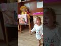 Skylė - Balta karvė (Klausyk)