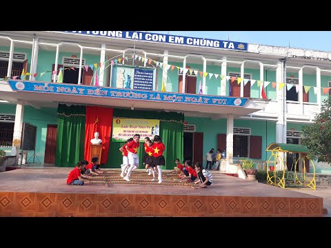 Trường Tiểu học Diễn Đồng