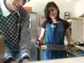 mickey was jarig, en omdat zusanne en ik toch al niks deden de hele week besloten we om cakejes te maken. hier deel twee.