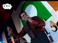أغنية كل الكلام من روائع عمرو دياب التي أبدعهافي هذه الحفلة