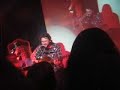Y los conserjes de noche - Quique González Y los conserjes de noche - Quique González