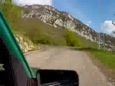 La route de Mont Saint martin