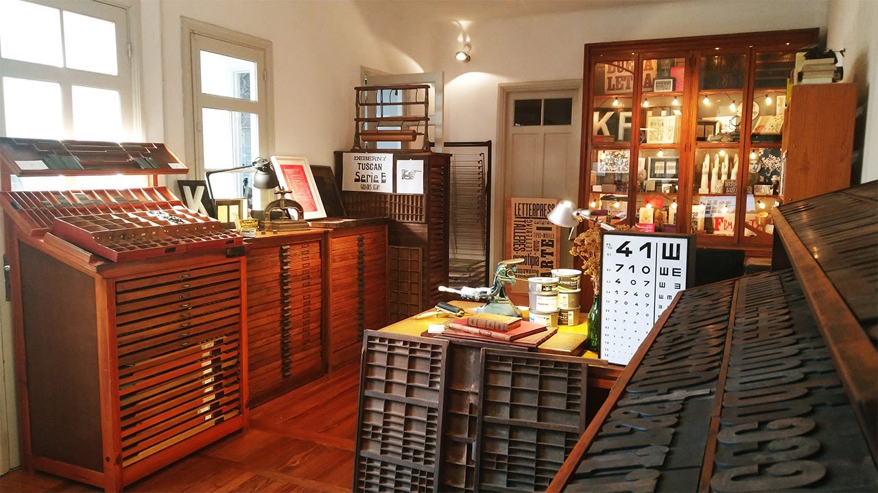 Recorrido tipográfico de Montevideo para el Type Directors Club de NY.