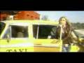 videos de Famosa saliendo de un Taxi