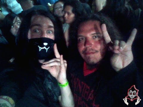 BABYMETAL in Hollywood (Shot from Center of Pit)