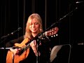 Muriel played this tune in her yearly concert on 11/29/08 in her hometown; Dowers Grove, IL