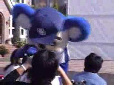 2007_1125 神宮東中日ハウジングセンターのドアラとチアドラゴンズ　（午前2/7 ジェスチャークイズ）