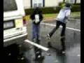 videos de shoe skating while raining