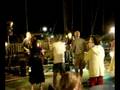 Orchestre sur le port de la Roche Bernard .avi
