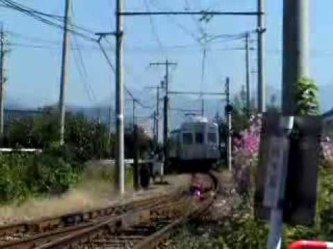 【上田電鉄】帯なし７２５４Ｆ　城下発車