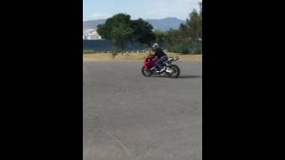 cbr 600 rr ilk tek teker denemesi