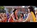 English VInglish - Navrai Maajhi (song promo)
