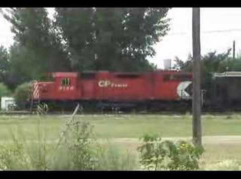 CN and CP trains in Portage la ...