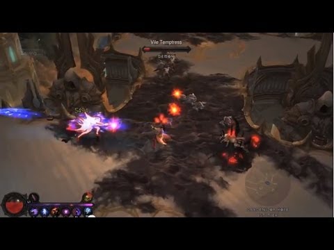 Playstation - Take a look at how Diablo III is shaping up on PS4 and PS3 in our exclusive new video.