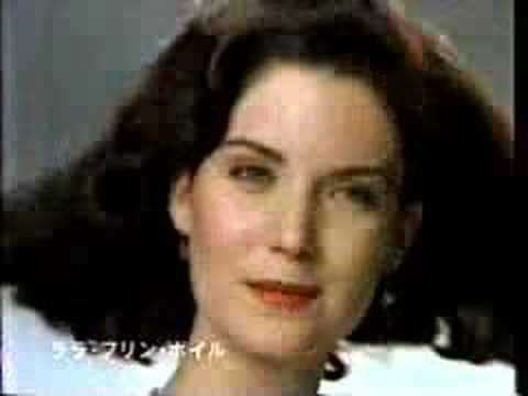 Lara Flynn Boyle