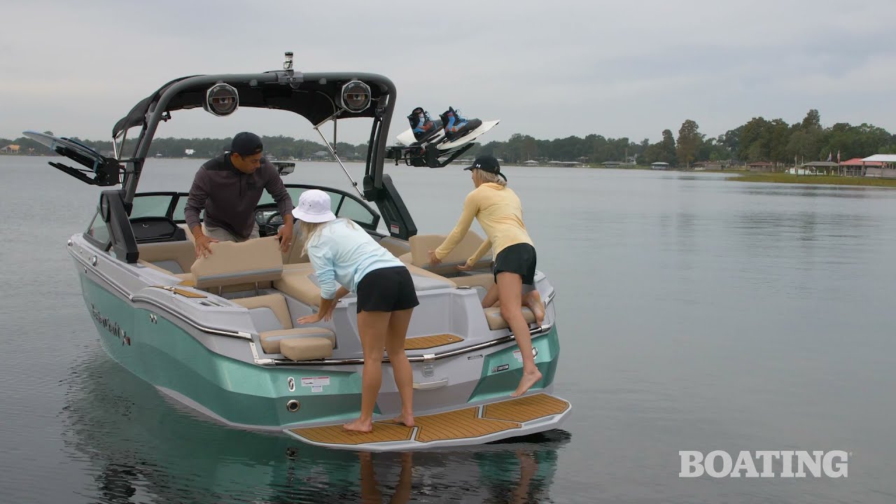 MasterCraft XStar S - 2022 Boat Buyers Guide