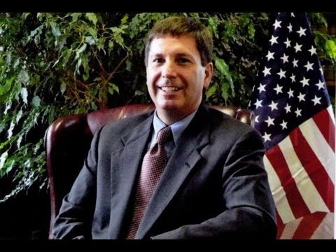 Republican - Maine Republican House Minority Leader Kenneth Fredette says that his