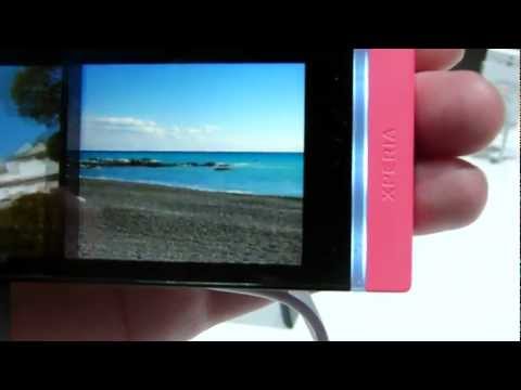 MWC 2012: Sony Xperia U hands-on
