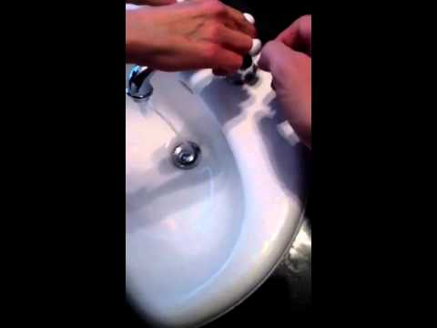 how to find a leak in upstairs bathroom