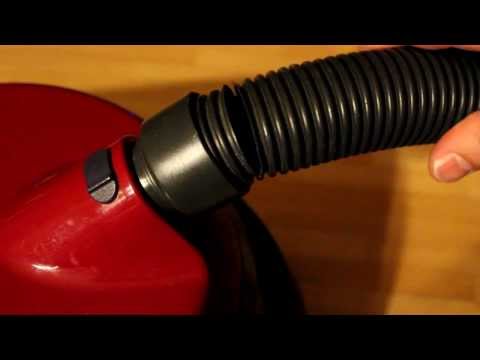 Staubsaugerschlauch reparieren Teil 01/04: Der kaputte Schlauch