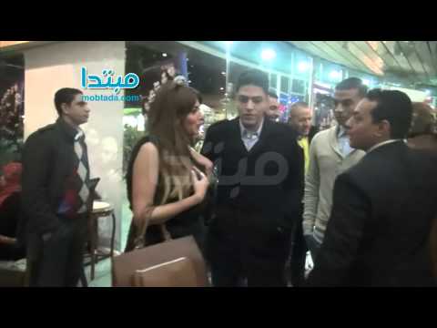 العرض الخاص لـ«هز وسط البلد» بحضور إلهام شاهين وهيكل وأنوشكا
