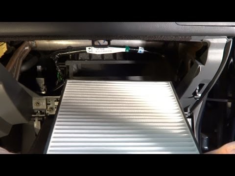 How To Change The Cabin Air Filter In 2003-2007 Honda Accord