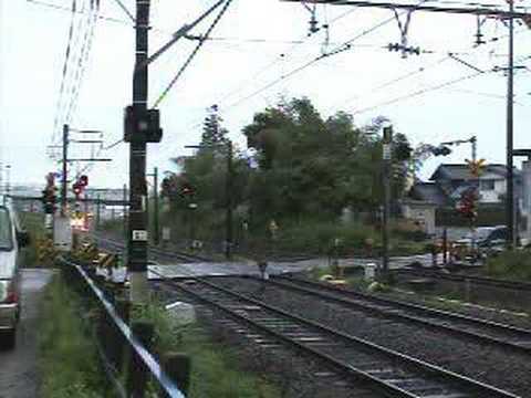 踏切風景－JR東海・太多線、名古屋鉄道・広見線共用踏み切り2008年6月29日撮影