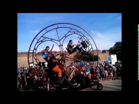 How To Play A Live Music Gig In The Craziest Way!