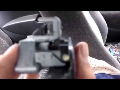 Fix broken glove box latch (96-98 Honda Civic) DIY
