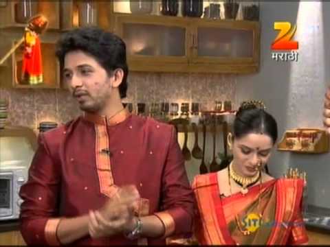 khavayye - Aamhi Sare Khavayye is a Zee Marathi recipe show featuring preparation of various delectable dishes.