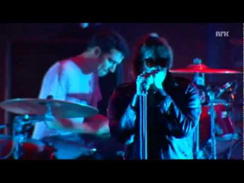 Strokes - The Strokes - Hove Festival (Hovekonserter), Arendal, Norway - 30 June 2011 (Full Set) They played Trying Your Luck and Meet Me in the Bathroom. Nuff said Tv...