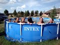 Chicas bañandose en la pile
