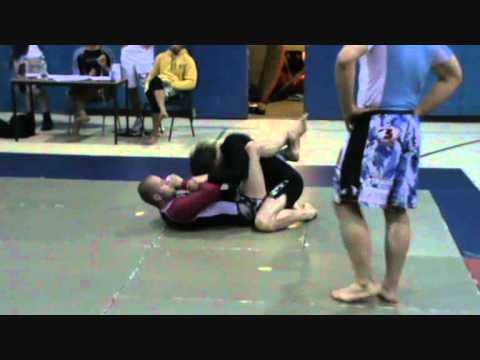 Norbert Paltan vs Kris Barras