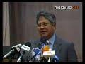 Zaid sticks to \