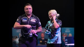 Michael Smith: “Lisa Ashton is the best ever women's darts player, she can compete with anyone”
