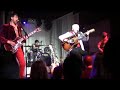 Vopli VidopliassovaOleh Skrypka-Vocals, guitar, trumpet, bayan.Yevhen (Zhena) Rohachevsky, backing vocals, guitar.Oleksiy Melchenko, Backing vocals, bass.Serhiy Sakhno, drumsAfter a relatively subdued 