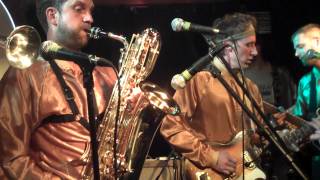 THE MIGHTY MOCAMBOS en Tempo Club
