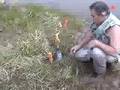videos de Divide Creek Seep 2004 -- Blackcloud demonstrates combustion