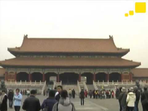 China xx - La Ciudad Prohibida es enorme, puedes estar un día entero paseando por ella y no haber descubierto todos sus detalles. Este vídeo es el primero que hice allí...
