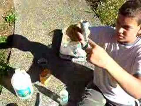 Baking soda and vinegar bombs part 1