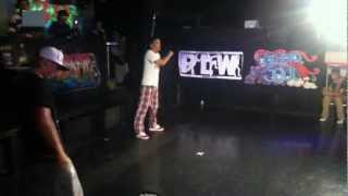 Naoto vs バファリン – POPPIN UNDER-25