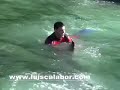 CRUZ ROJA DEL MAR RETIRANDO GRAN TIBURON MUERTO.