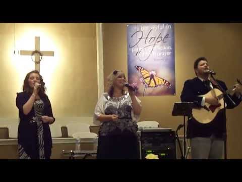 christy kee - Weston and Christy Hinson with Jordan Honea singing