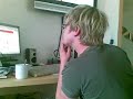 Olli filmt McCoffee: Passwort ist 123456789