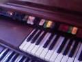 Lowrey  Fancy Organ Demonstration