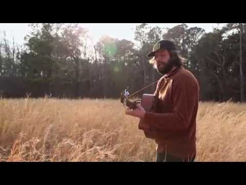 Rettinger - Live from a field in the NJ Pine Barrens, Dave Rettinger performs a song off his first EP from the Fall 2013. On Toward the Northern Sea is a hymn for lettin...